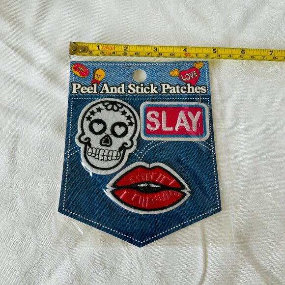 NEW Peel & Stick Embroidered Patches Skull Lips Slay Day of the Dead Pucker 2-3” - Picture 3 of 4